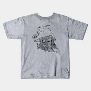 Mushroom Hut, Cottagecore Aesthetic, Adventure for Vintage Mycology and Gardening Lovers Kids T-Shirt